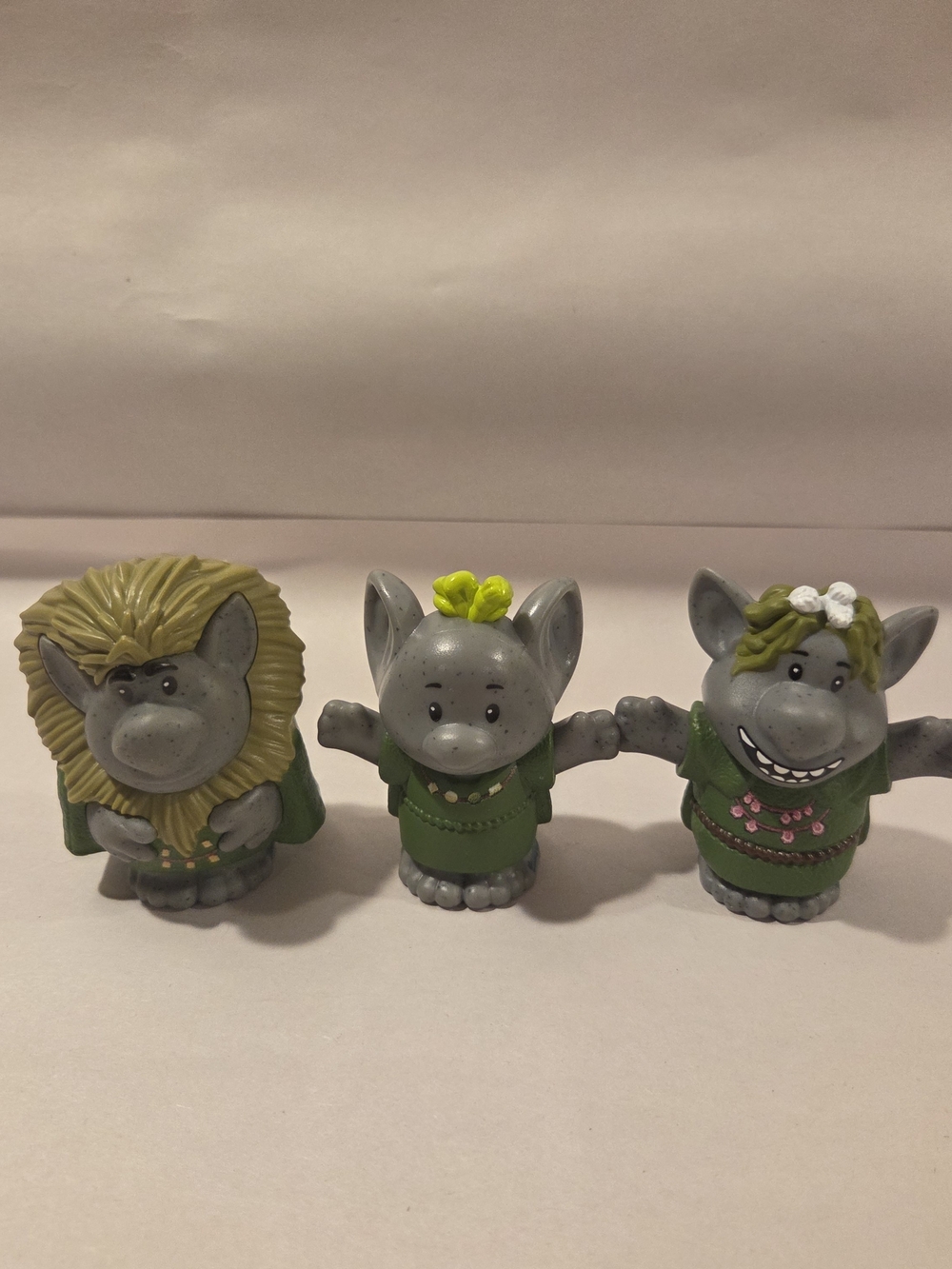 Fisher Price Little People Frozen Trolls Figure Set Of 3 Grand Pabbie Bulda